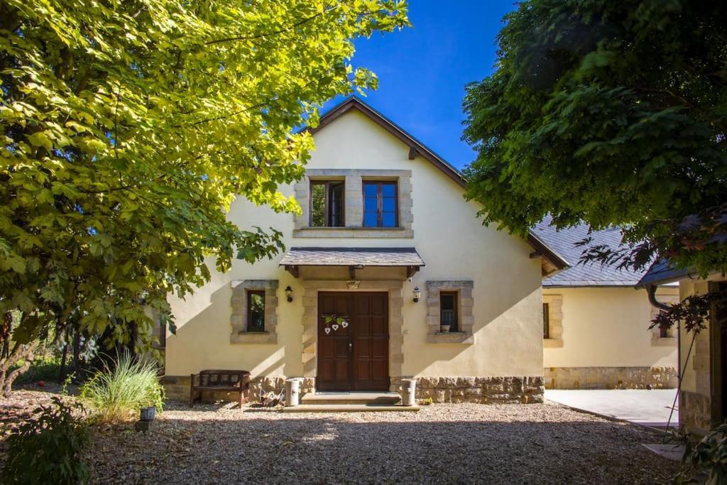 7 Bedroom Secluded Villa Close To Prague Říčany Kültér fotó