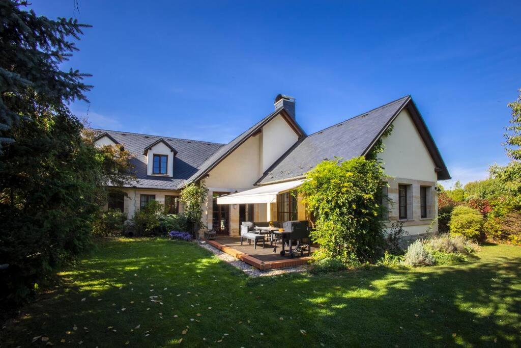 7 Bedroom Secluded Villa Close To Prague Říčany Kültér fotó